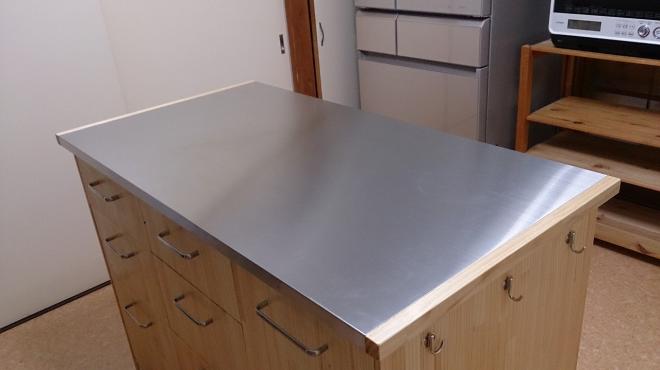 キッチン台の天板 制作事例 金属板 Com アルミ板 ステンレス板 鉄板の加工と販売